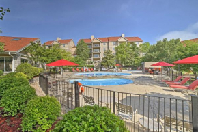 Penthouse Condo with Pool 8 Mi to Silver Dollar City